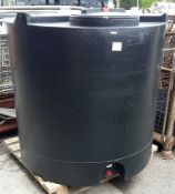 Plastic storage tank (no plate)