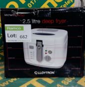 Lloytron 2.5L deep fryer