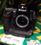 Nikon D2Xs camera body