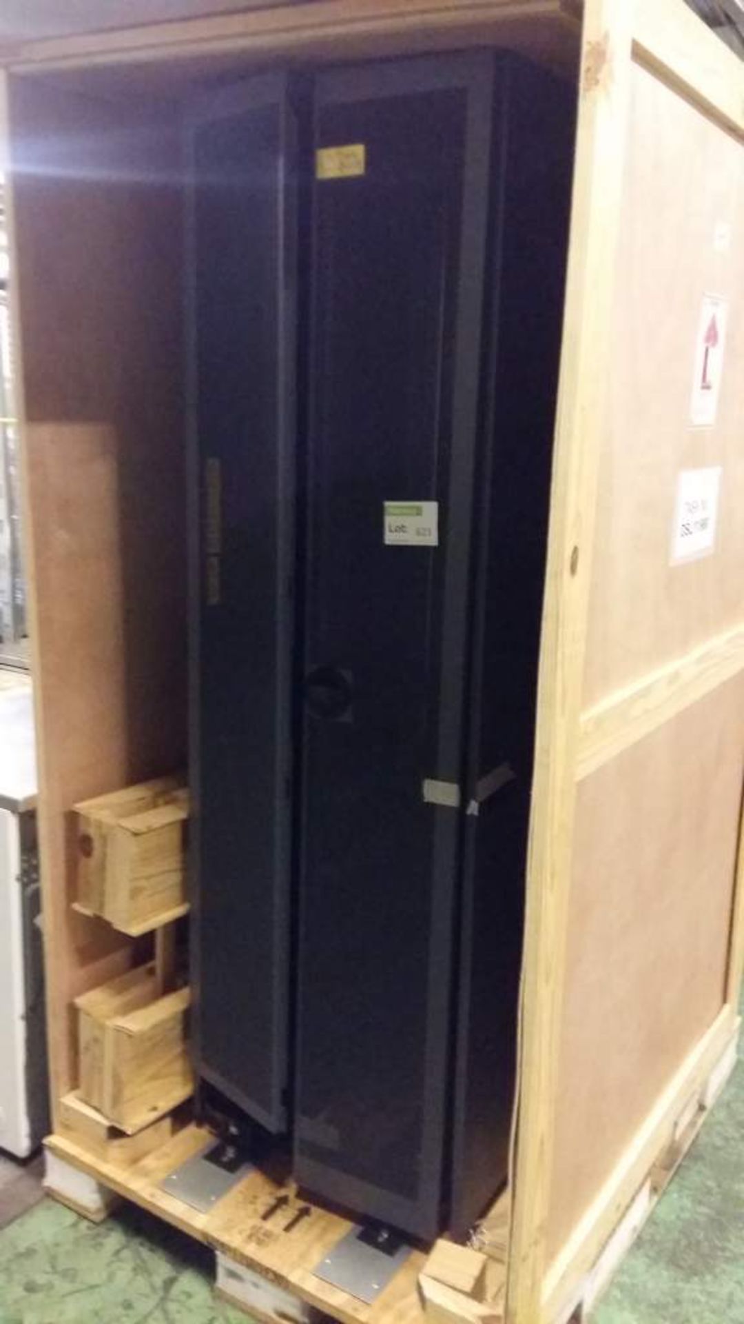 Rittal Net App server cabinet - model NAC-0501