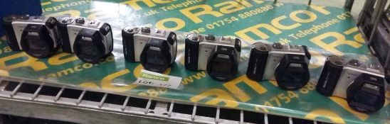 6x Fujifilm "Big Job" digital cameras