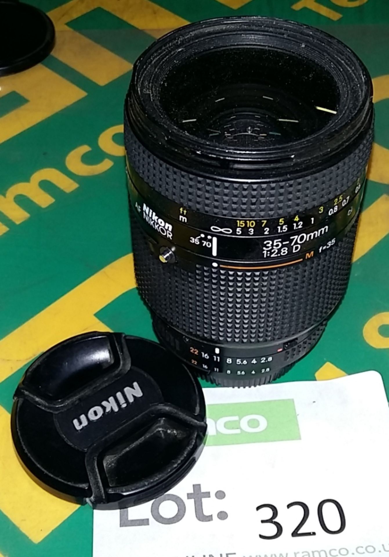 Nikon AF Nikkor 35-70mm 1:2.8D camera lens