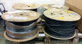 4x Reels of cable (unknown length)