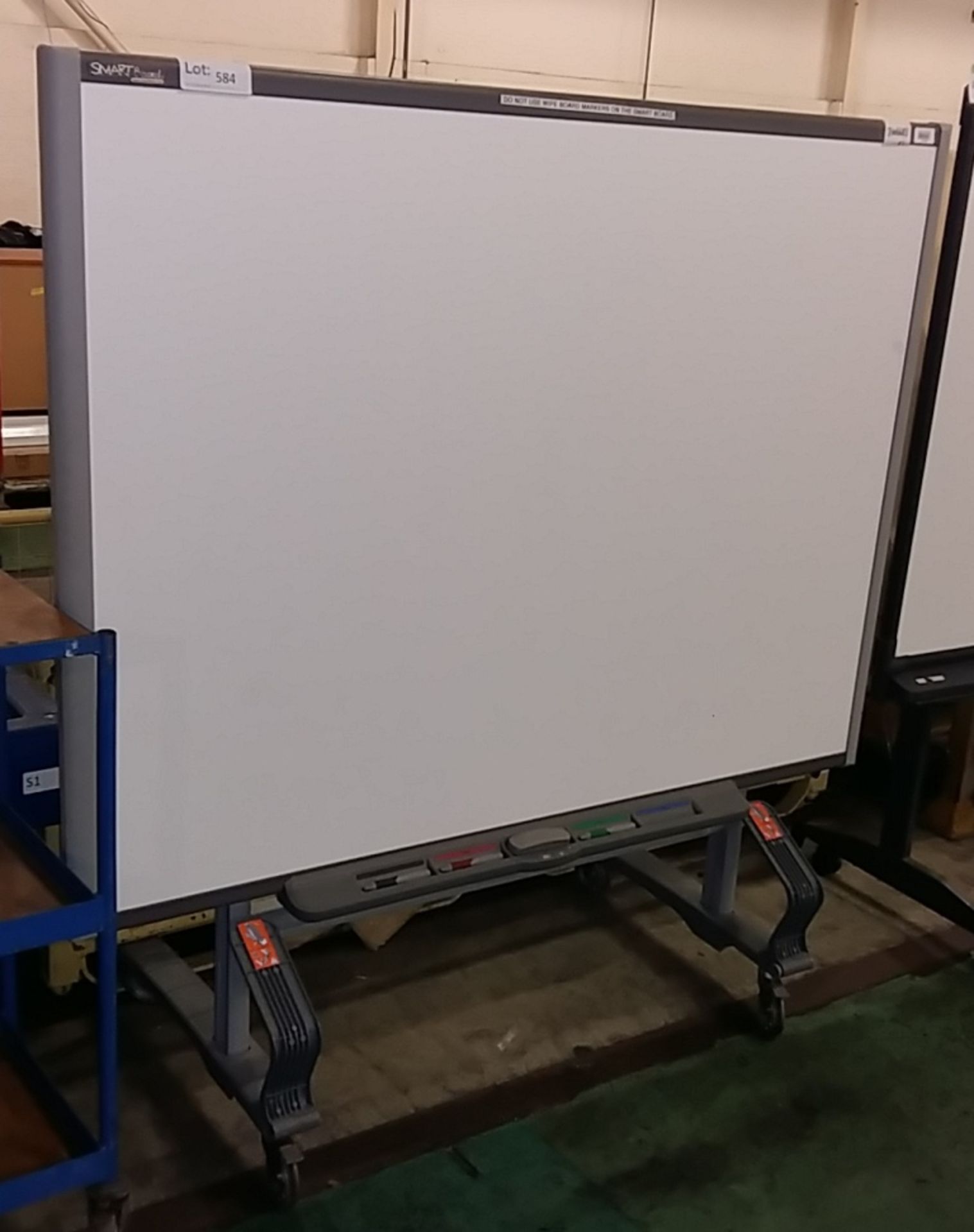Smartboard whiteboard