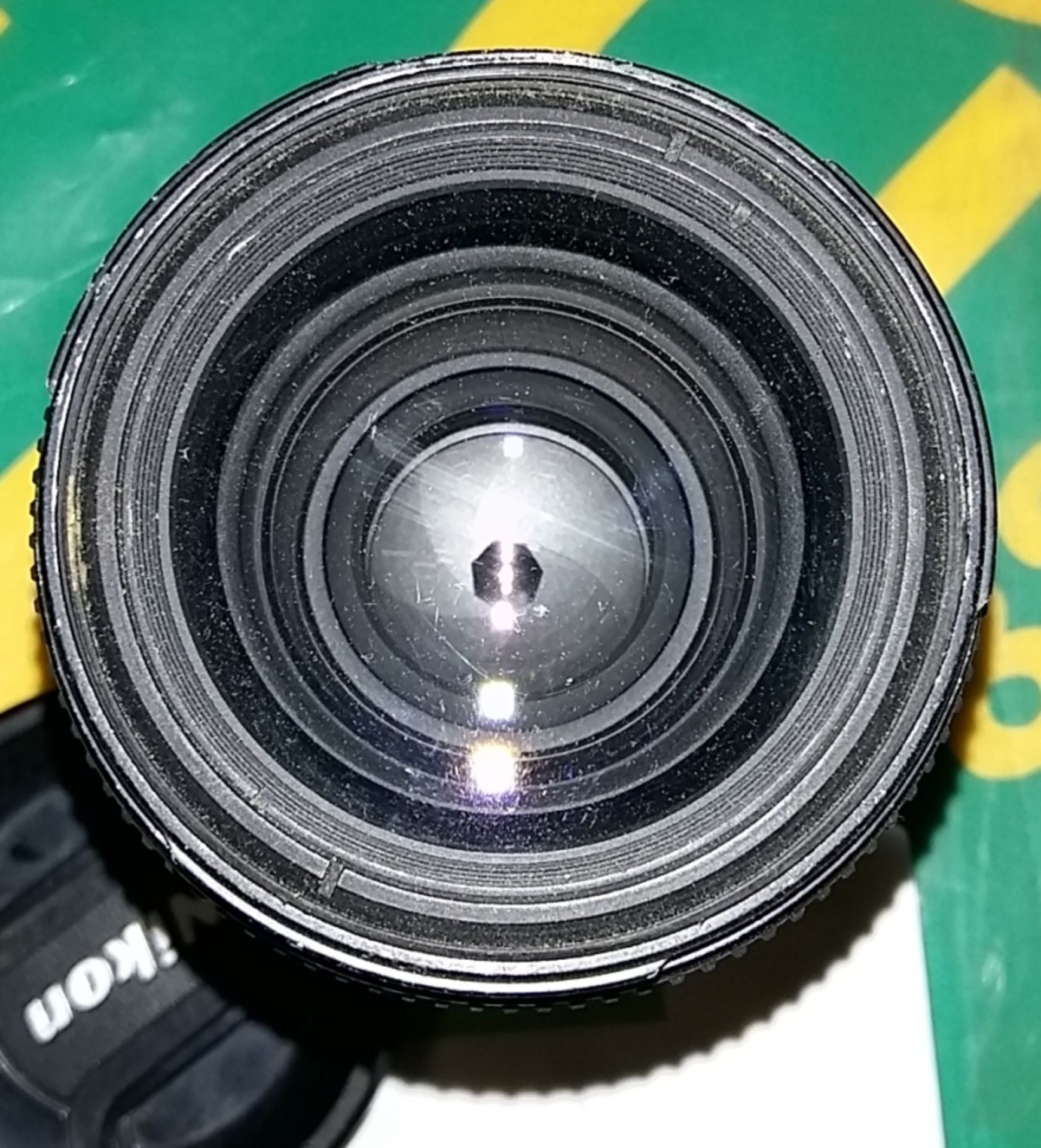 Nikon AF Nikkor 35-70mm 1:2.8D camera lens - Image 3 of 3