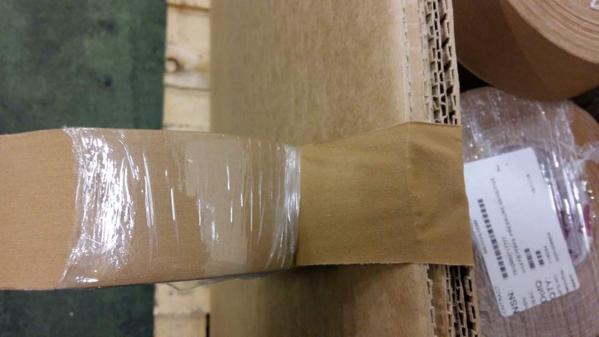 477x rolls of Tan Scapa pressure sensitive tape - Image 5 of 7