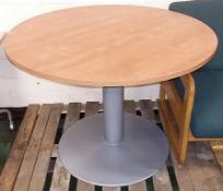 Round topped table