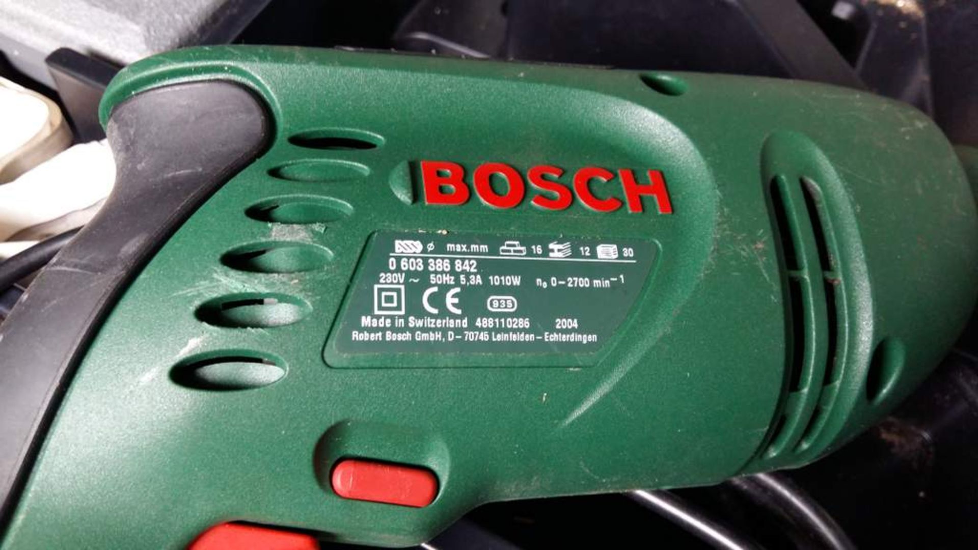 Bosch PSB 1000 RPE electric drill 230v - includes a selection of drill bits - Image 3 of 4