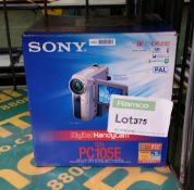 Sony digital handycam PC105E