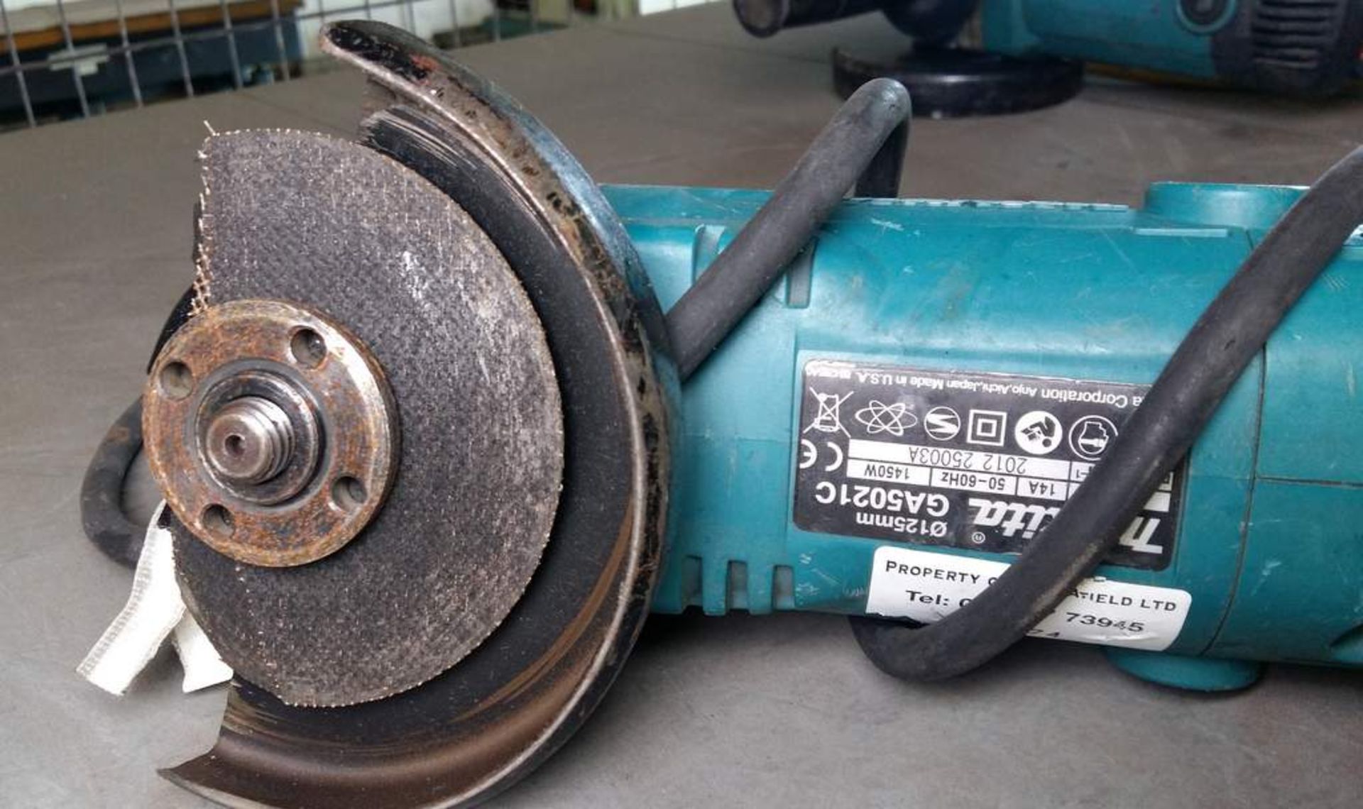 Makita disc grinder GA5021C - 110v - Image 3 of 3