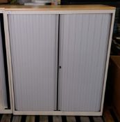 Storage cabinet