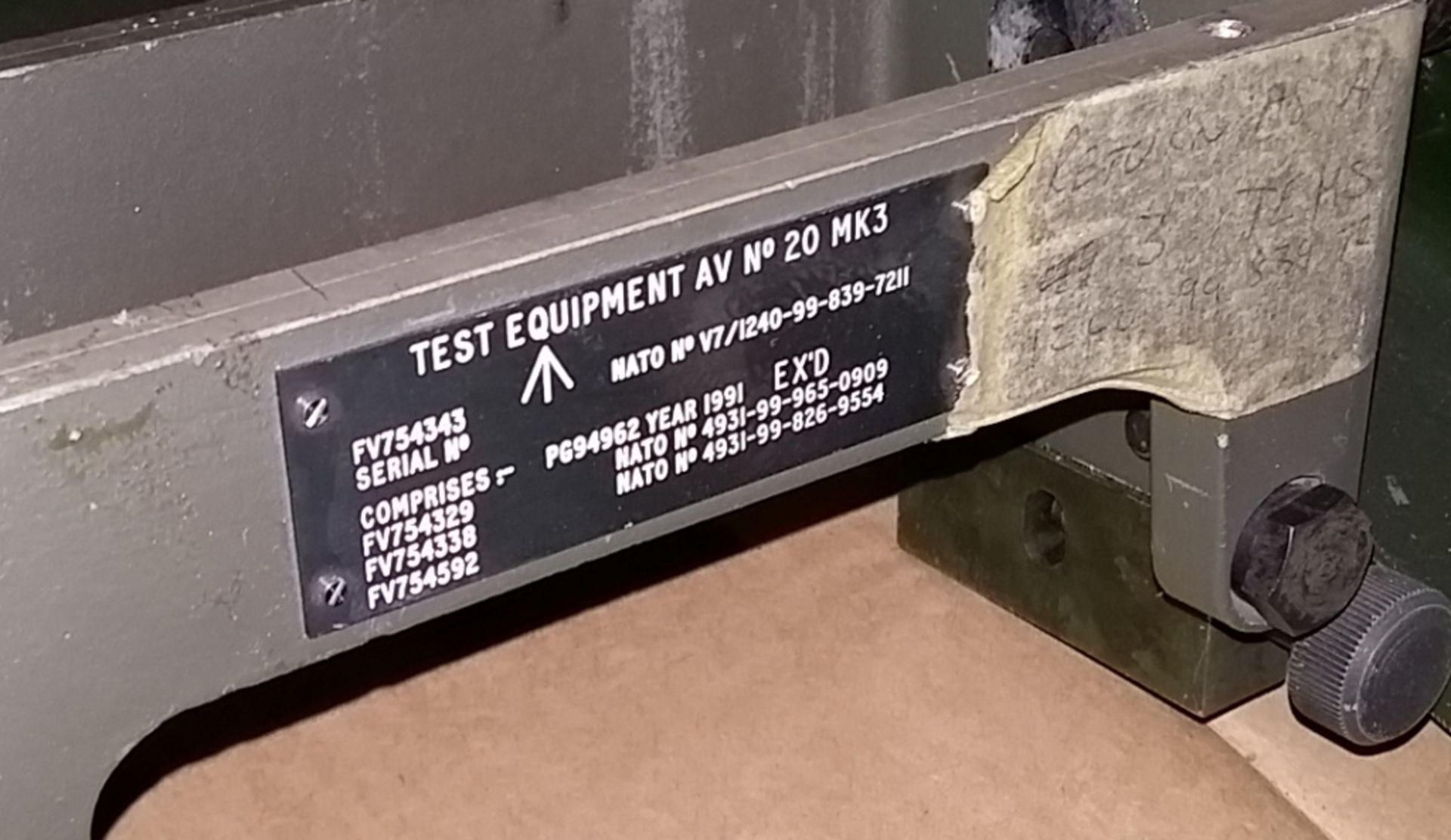 2xTest bench stand - NSN: 1240-99-839-7211 - Image 3 of 3