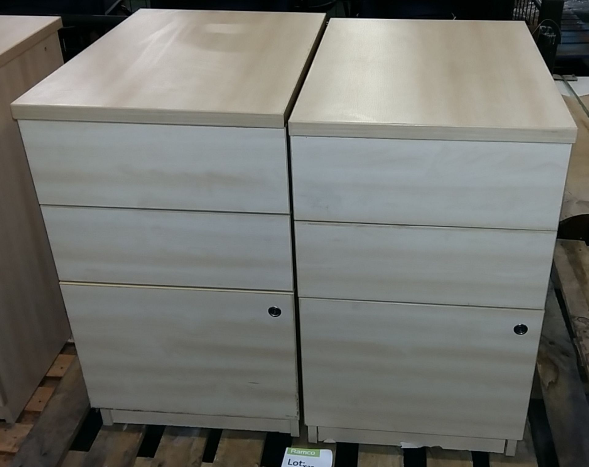 2x 3 drawer cabinets