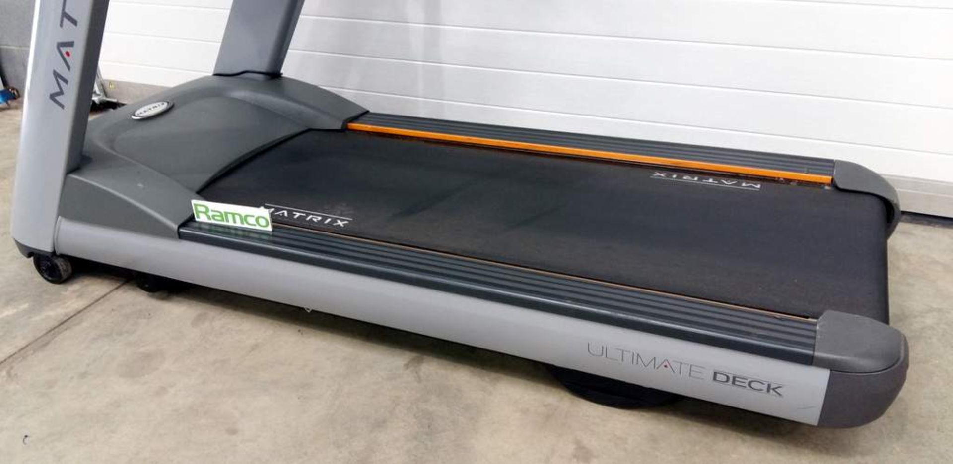Matrix treadmill with active console Model: T7xe - Max user weight 182kg - 240v - Image 9 of 18