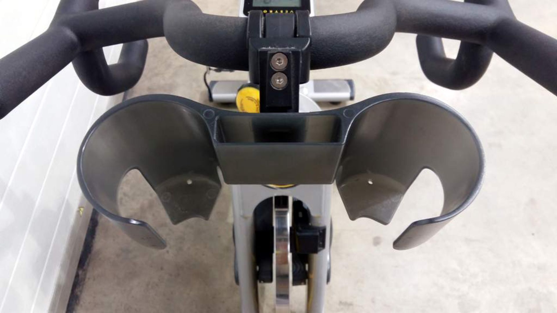 Matrix Livestrong S - Series indoor exersice bike - with LCD display console - Max user weight 130kg - Image 10 of 16