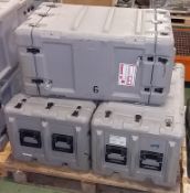 3x Transit cases - 930x550x460