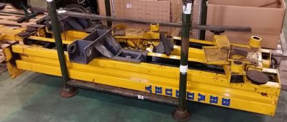 Bradbury 2 post vehicle lift SWL 3000kg