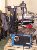 Hofmann Monty 300 tyre changer