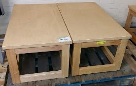 2x Wooden tables