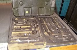 Hand tools in trays with carry box
