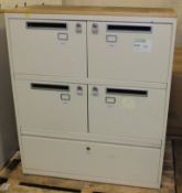 4 Compartment and drawer cabinet