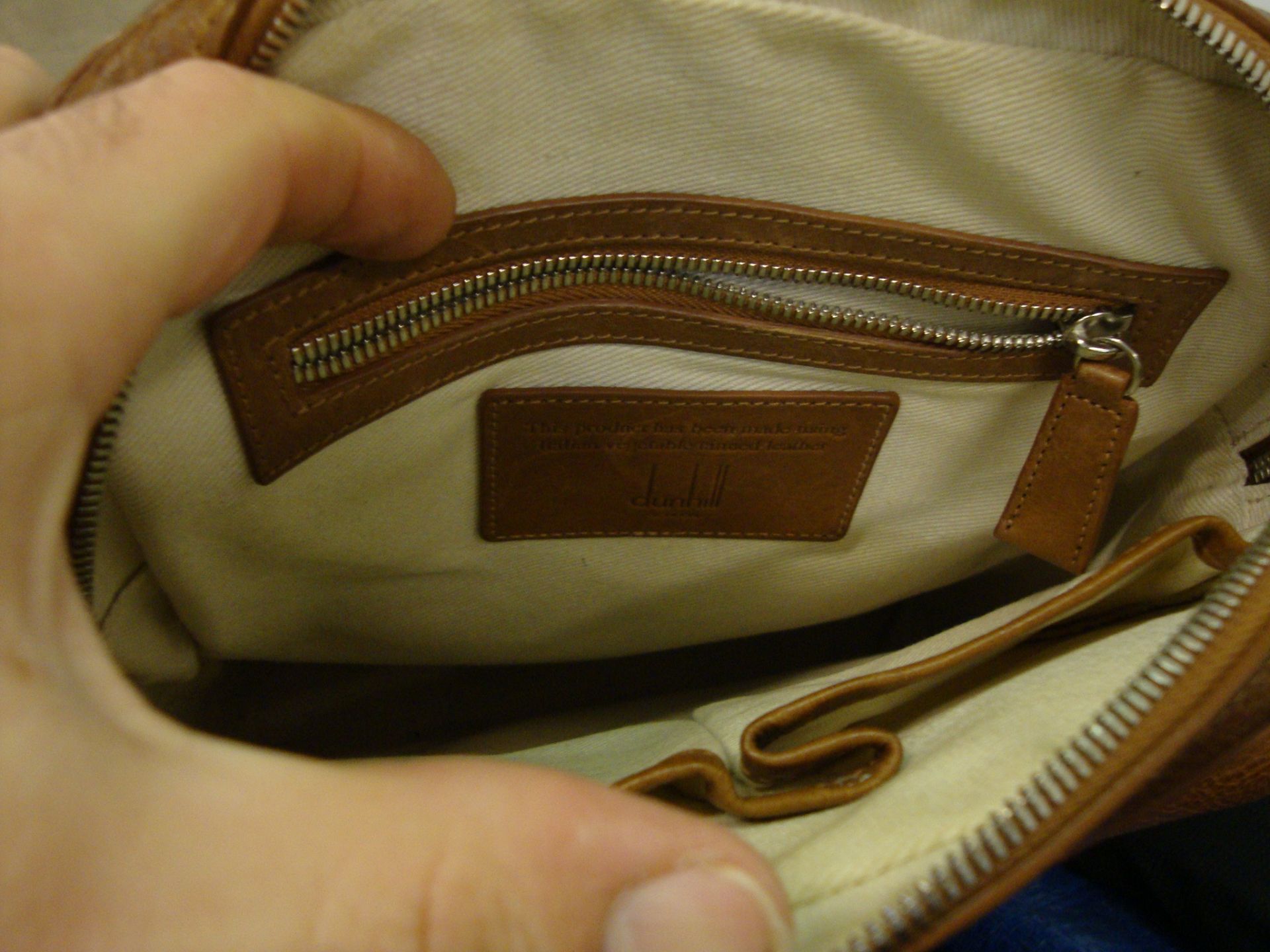 Dunhill chestnut tan leather men's messenger bag with multitude of exterior and interior pockets and - Image 5 of 5