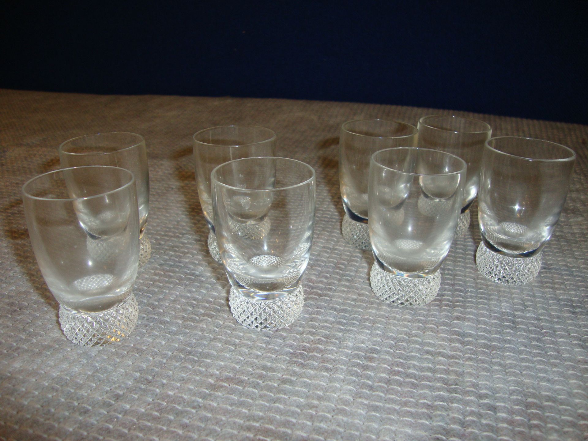 8 off Villeroy & Boch Octavie fine crystal shot glasses, 64mm tall, with a retail value of £11.80,