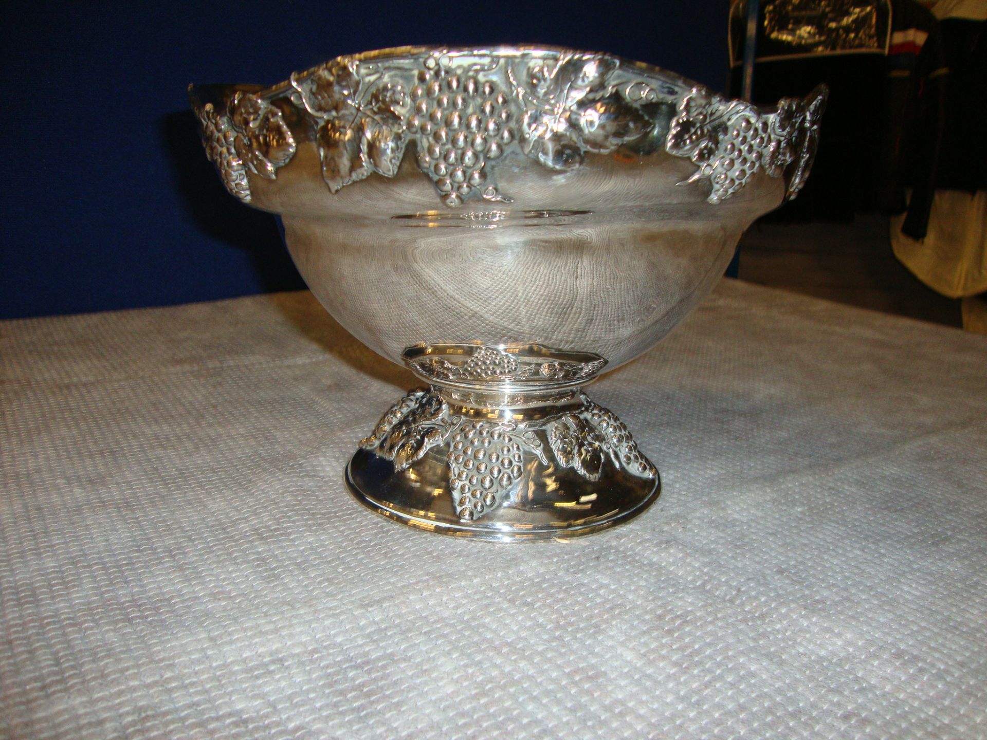 Sterling silver fruit bowl NEW PHOTOS