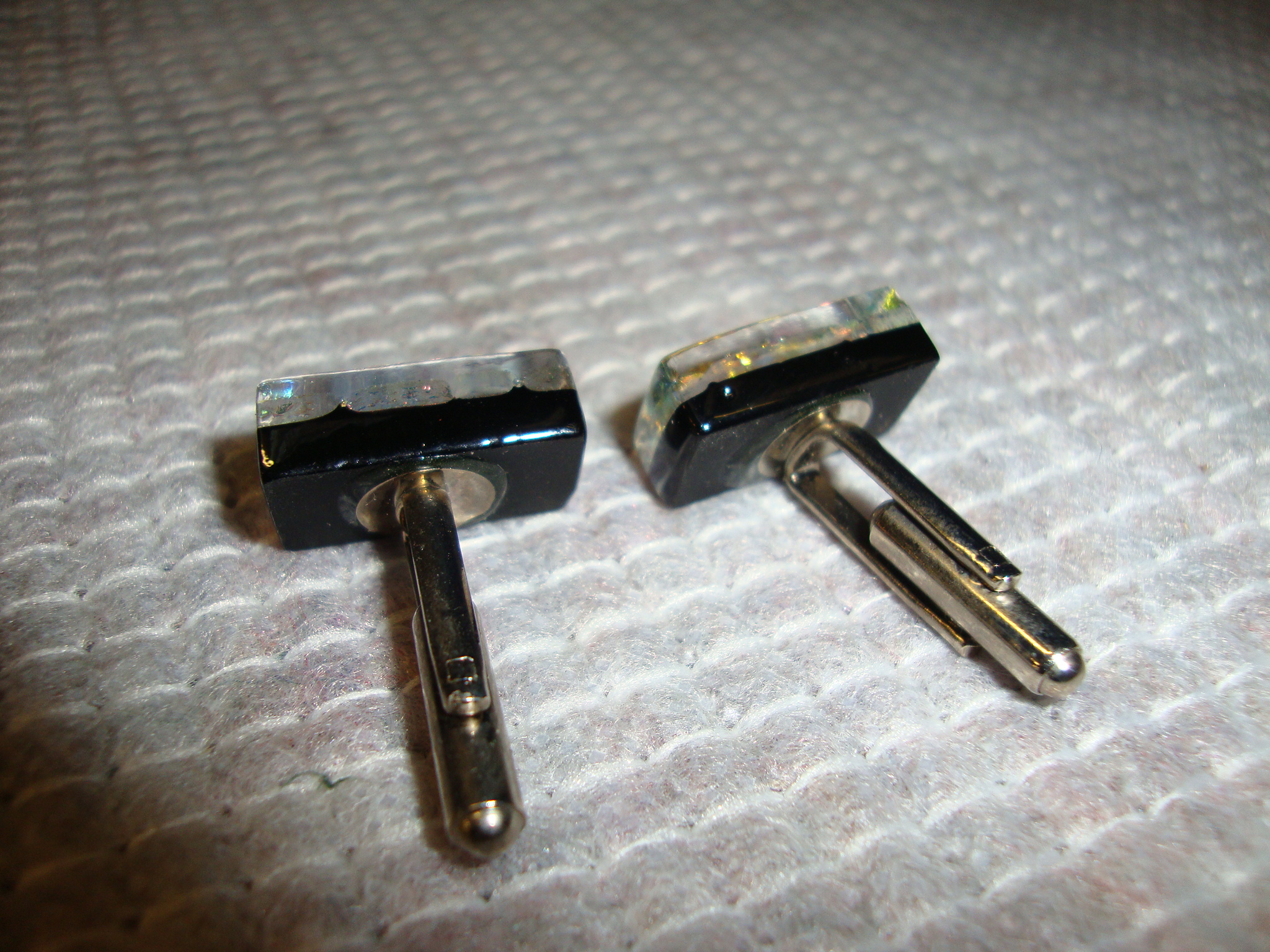 Pair of cufflinks understood to be handmade in glass - Image 4 of 4