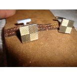 Pair of Louis Vuitton Damier 4 cufflinks (925) including Damier case with suede interior and Louis