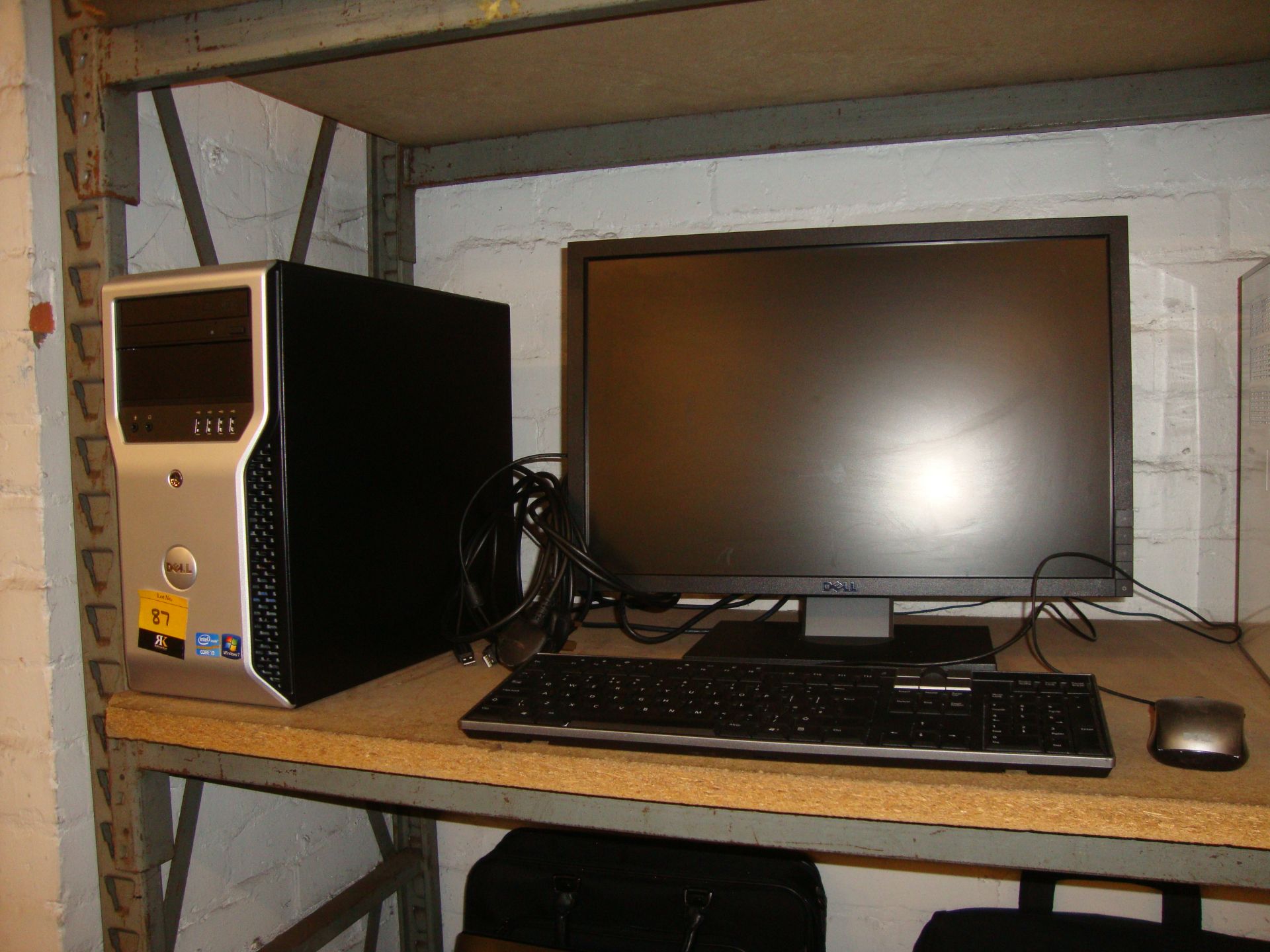 Dell Precision T1600 desktop Core i3 computer with Windows 7 including Dell widescreen LCD monitor - Image 5 of 9
