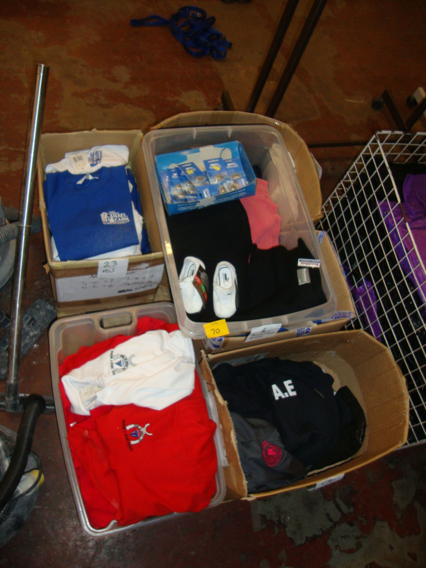 Contents of a pallet of assorted school uniform items, plus a quantity of scarves, Slazenger anti- - Image 4 of 4