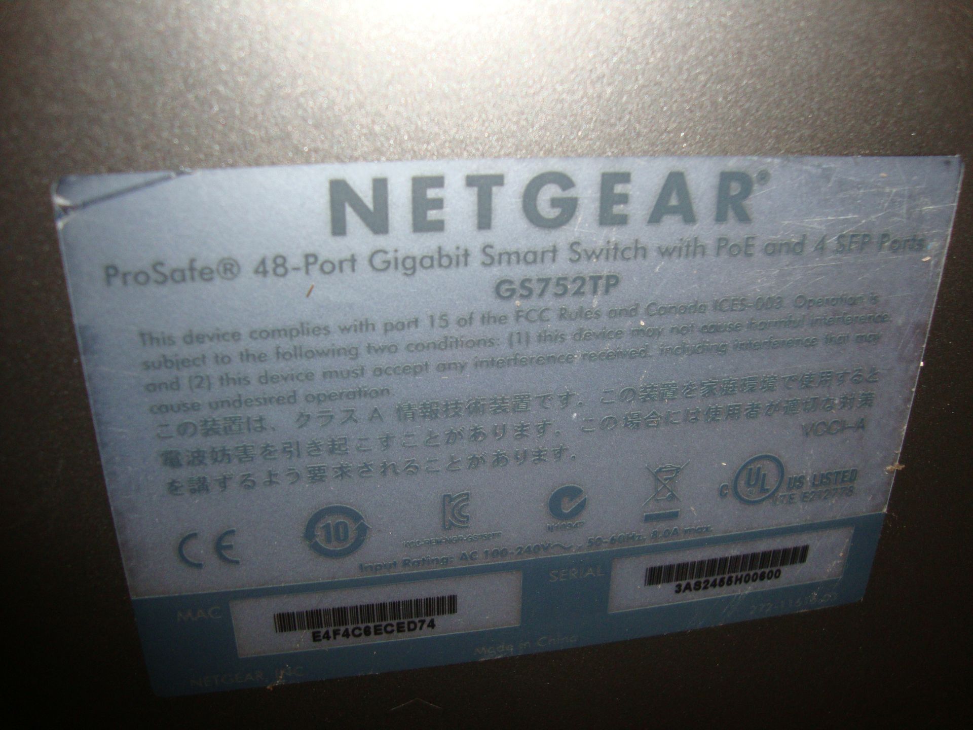 Netgear Prosafe model GS752TP rack mountable 48 port gigabit switch - Image 6 of 6