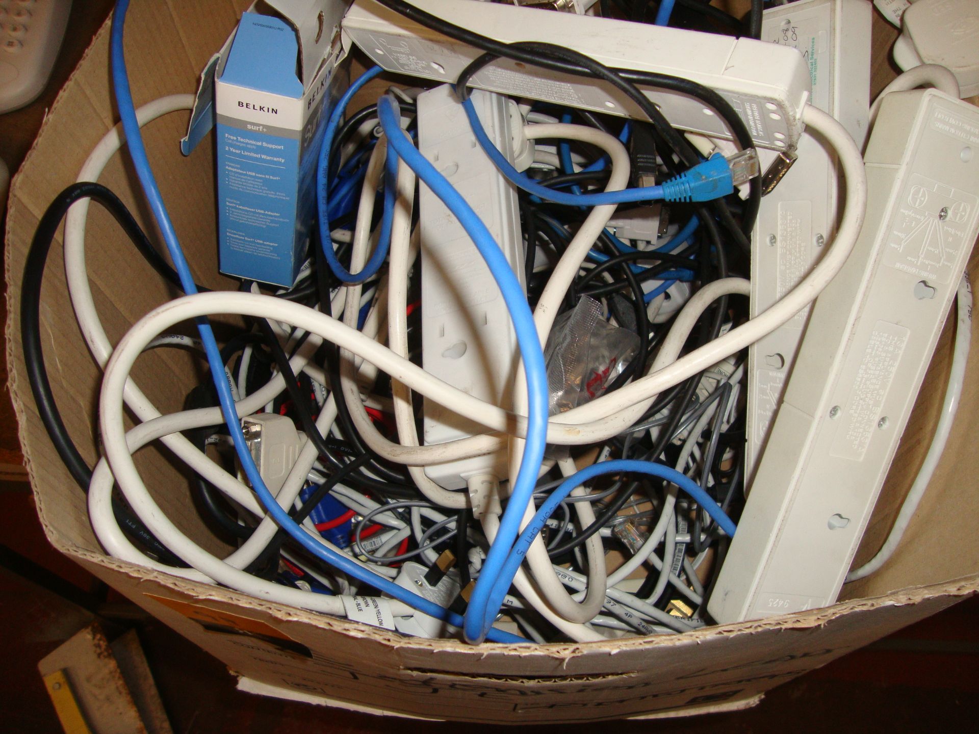 Quantity of electrical extension leads, computer cables and other related items - Image 2 of 3