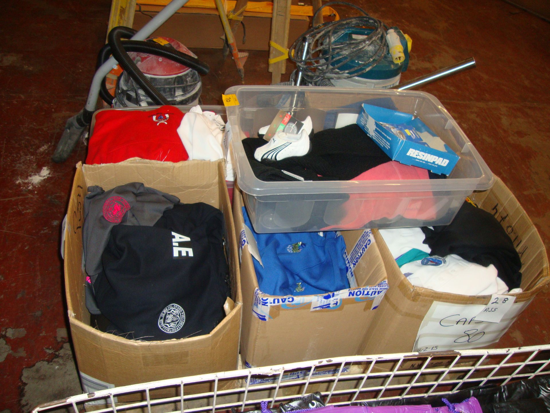 Contents of a pallet of assorted school uniform items, plus a quantity of scarves, Slazenger anti- - Image 2 of 4
