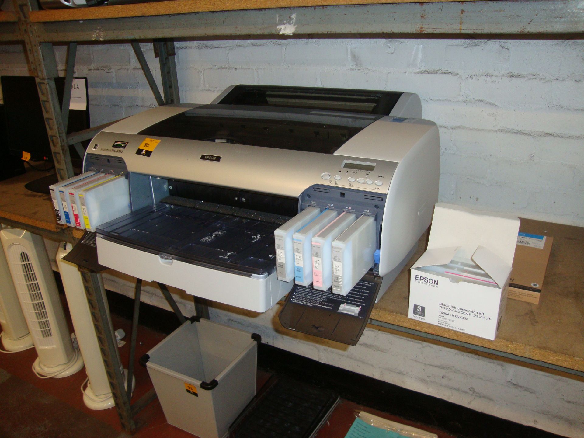 Epson Stylus Pro 4880 A2 printer including manual, disc, cables, small quantity of spare cartridges, - Image 6 of 10