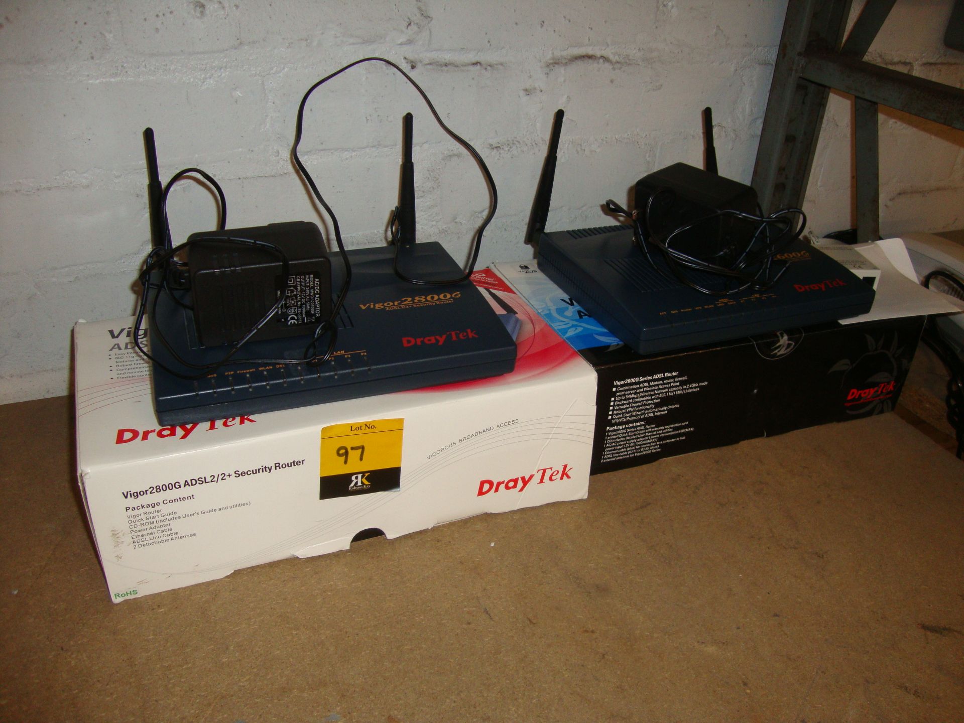 2 off assorted DrayTek routers - Image 2 of 2