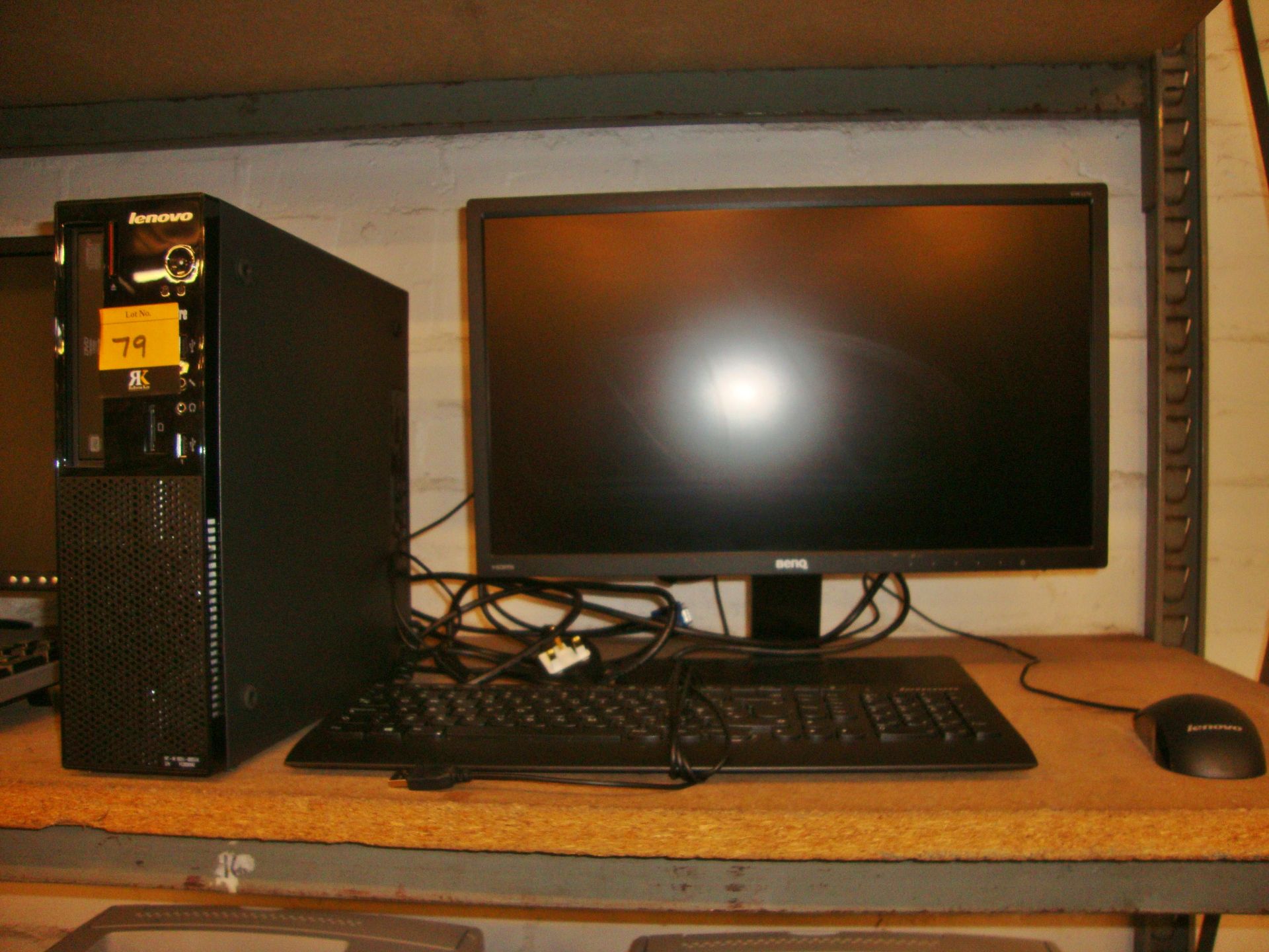 Lenovo ThinkCentre desktop computer with Intel i5-4460s cpu, 4GB ram, BenQ widescreen LCD monitor - Image 6 of 7