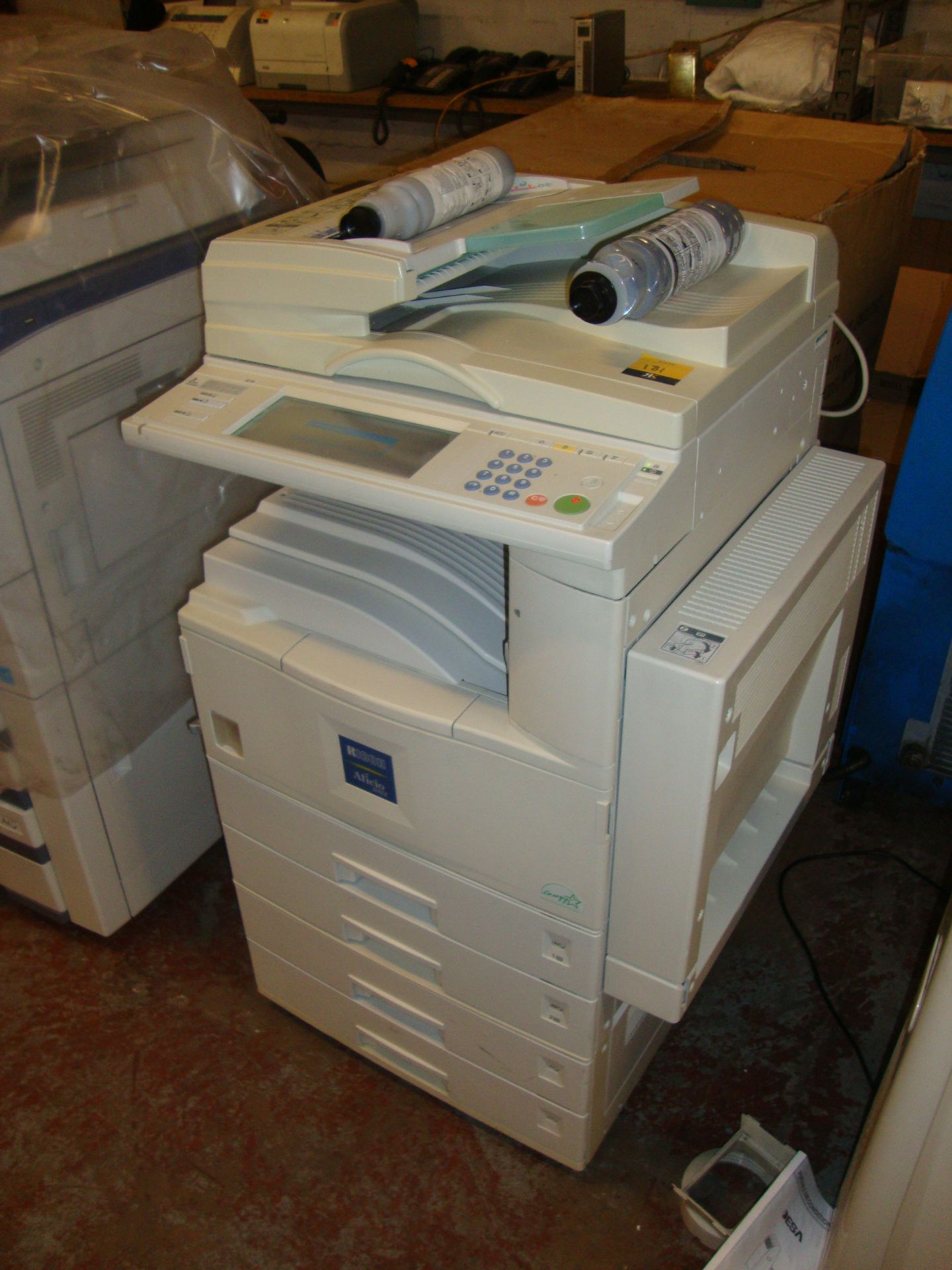 Ricoh Aficio 1022 floor standing copier with auto document feed, 4 off A4/A3 drawers, spare toner, - Image 2 of 7