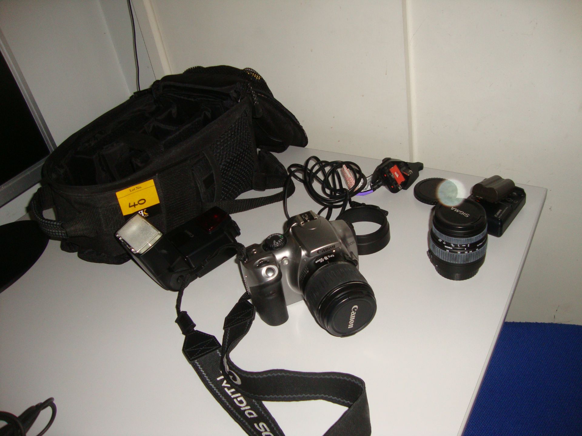 Canon 300D EOS digital SLR camera and lenses - Image 2 of 9