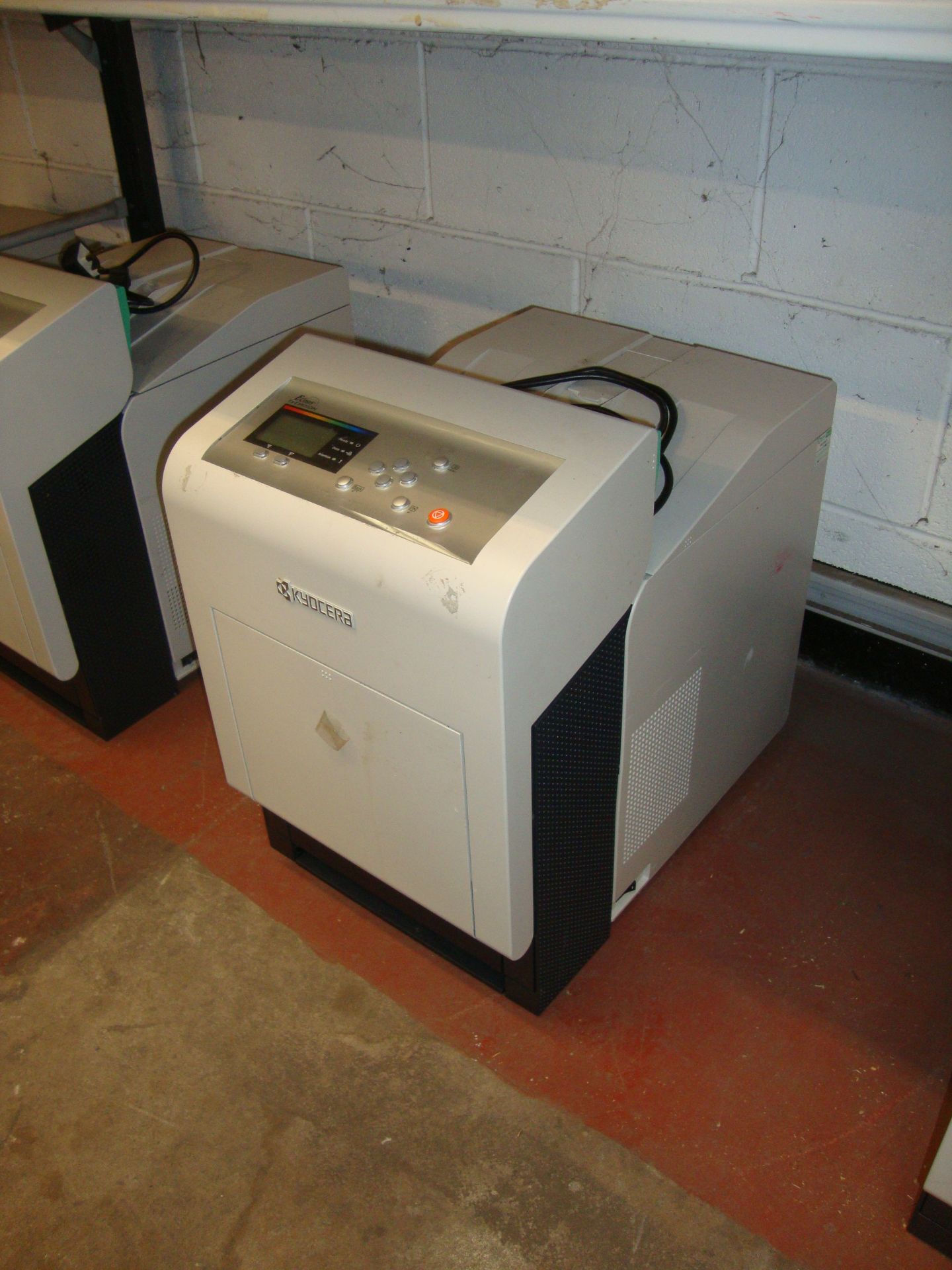 3 off Kyocera model FS-C5400DN 35 page per minute colour laser printers. Up to 9,600 DPI printing - Image 3 of 5