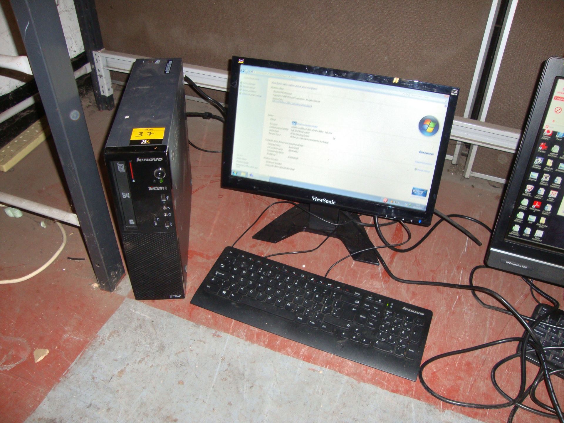 Lenovo desktop PC with Intel Core i3-3220@ 3.3GHz, 4Gb RAM, 500Gb hard drive, keyboard and Viewsonic