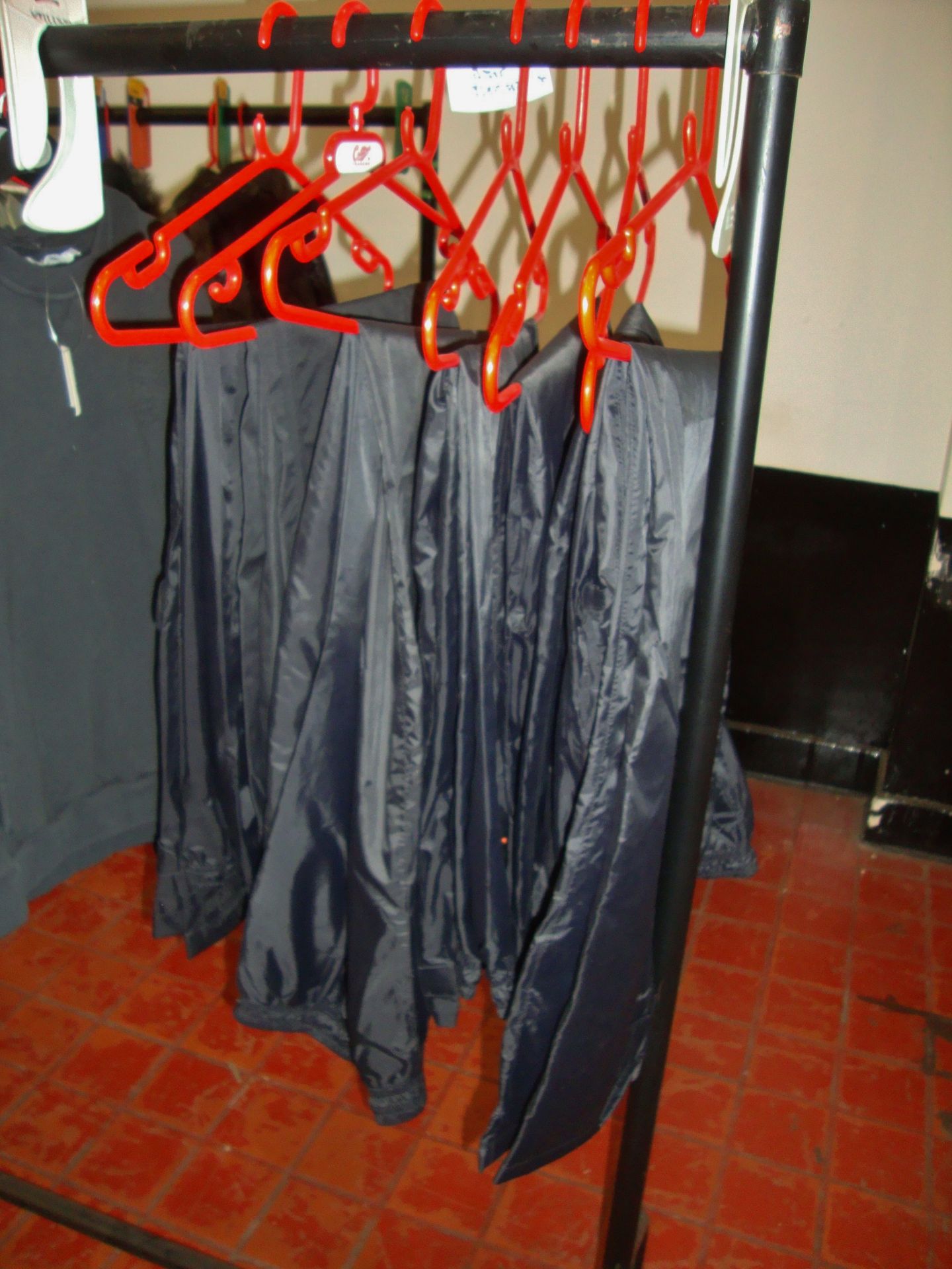7 pairs of waterproof trousers by Didriksons, Location Clothing and others - Image 3 of 4