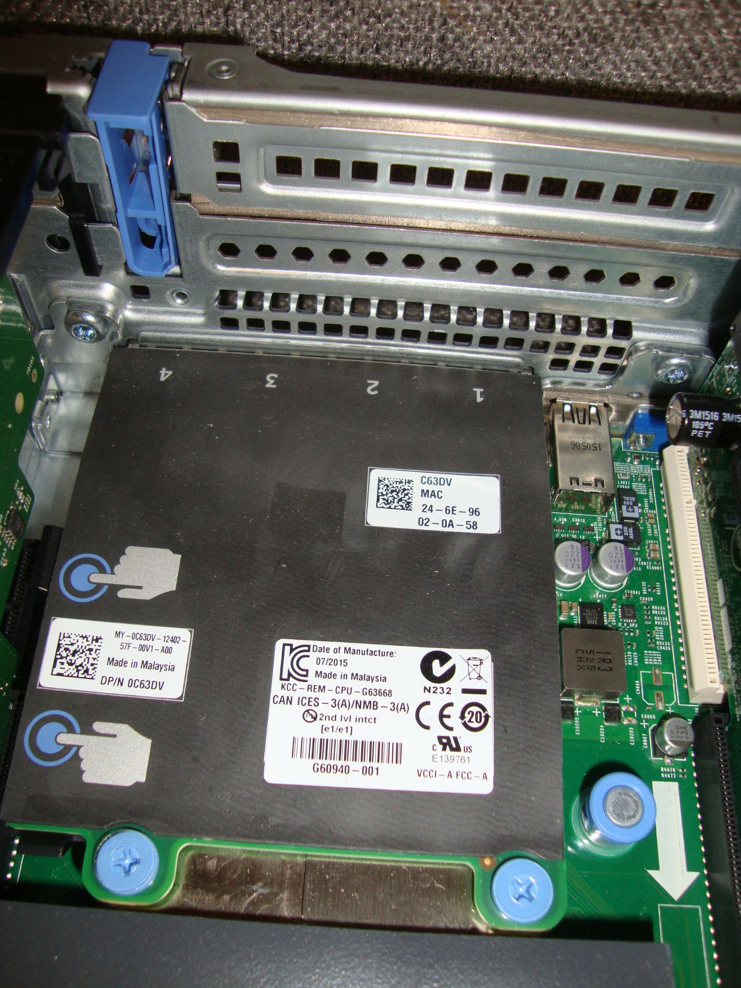 Dell PowerEdge model R730 server with twin Xeon 6 Core E5-2609 V3 1.9 GHz processors, 96Gb RAM, - Image 9 of 13
