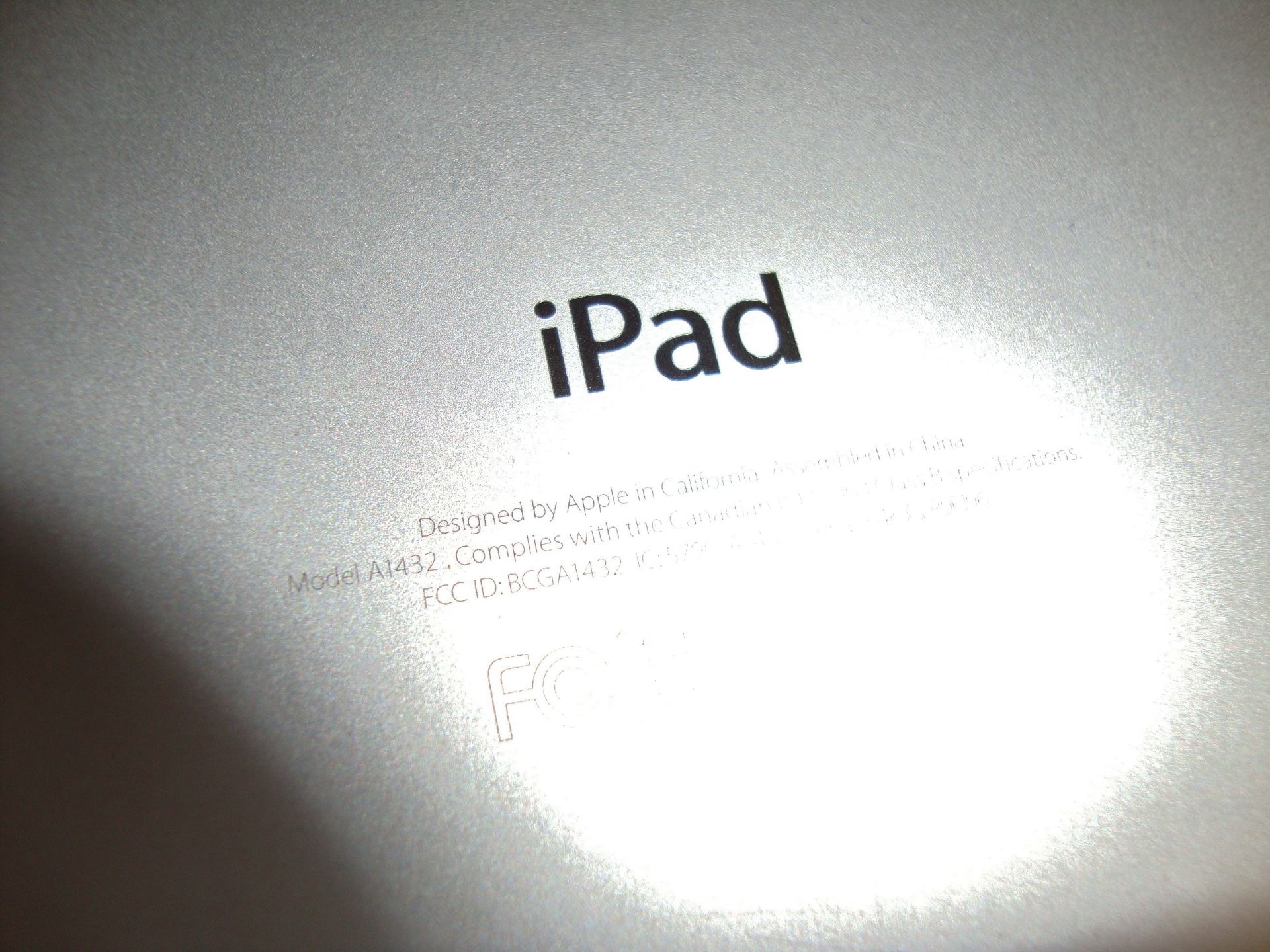 Apple iPad mini 16Gb white model A1432, MD531B/A. This lot consists of the iPad itself, Smart - Image 4 of 8