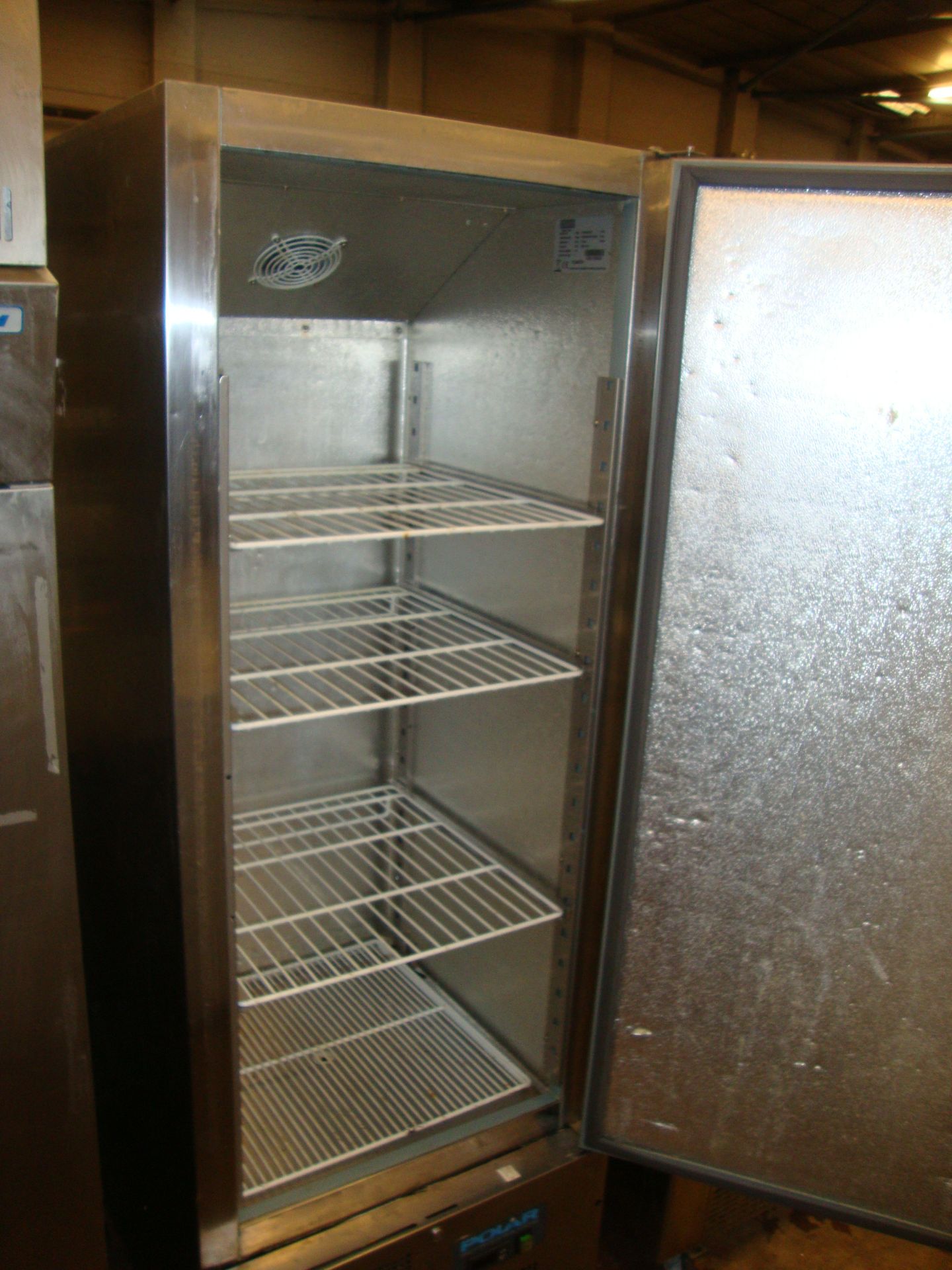 Polar Refrigeration mobile fridge model R134A - Bild 2 aus 3
