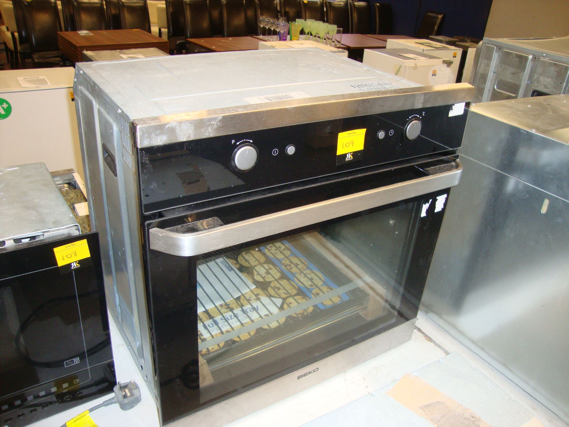 Beko integrated oven