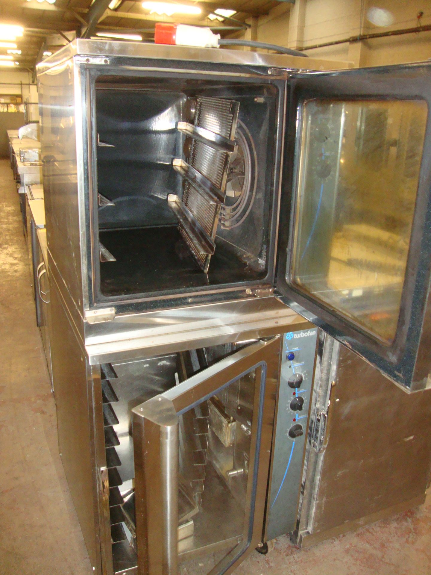 Moffat E32 Sub turbo fan sub 32 twin oven system - Image 2 of 5