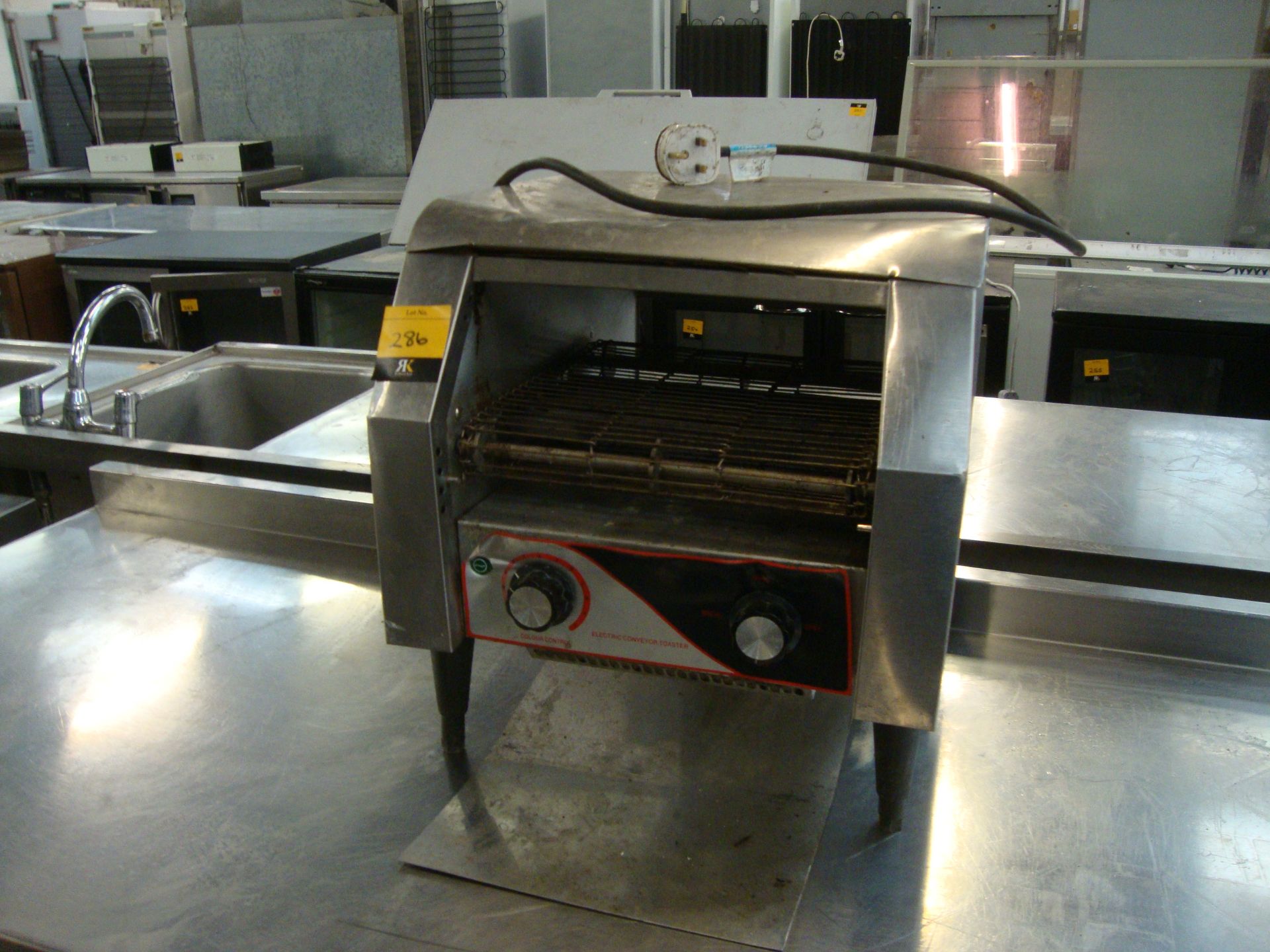 TT-300 bench top stainless steel commercial toaster - Image 3 of 3