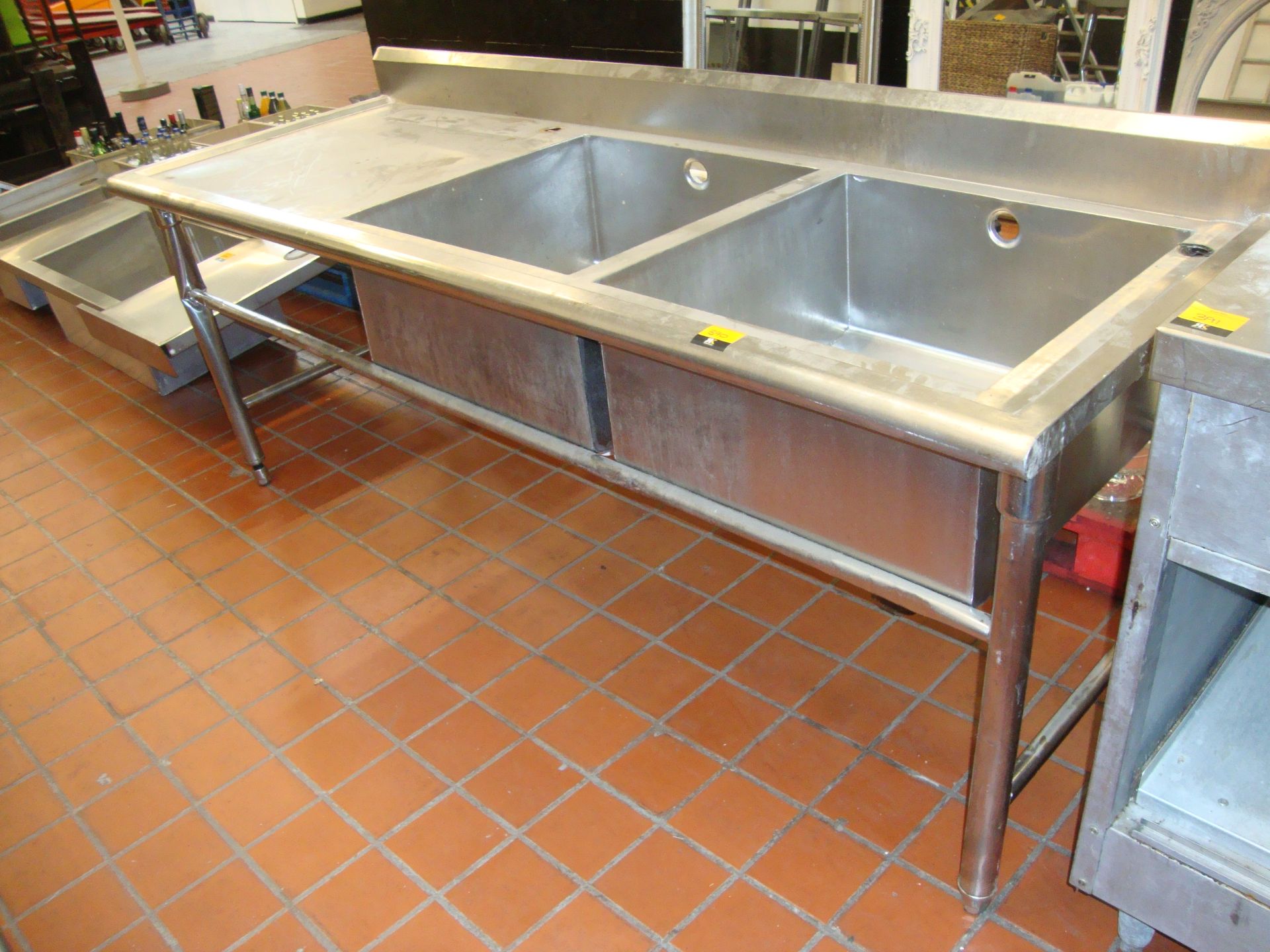 Large freestanding stainless steel twin bowl sink with max dimensions circa 87" x 31.5" x 37" - Image 3 of 3